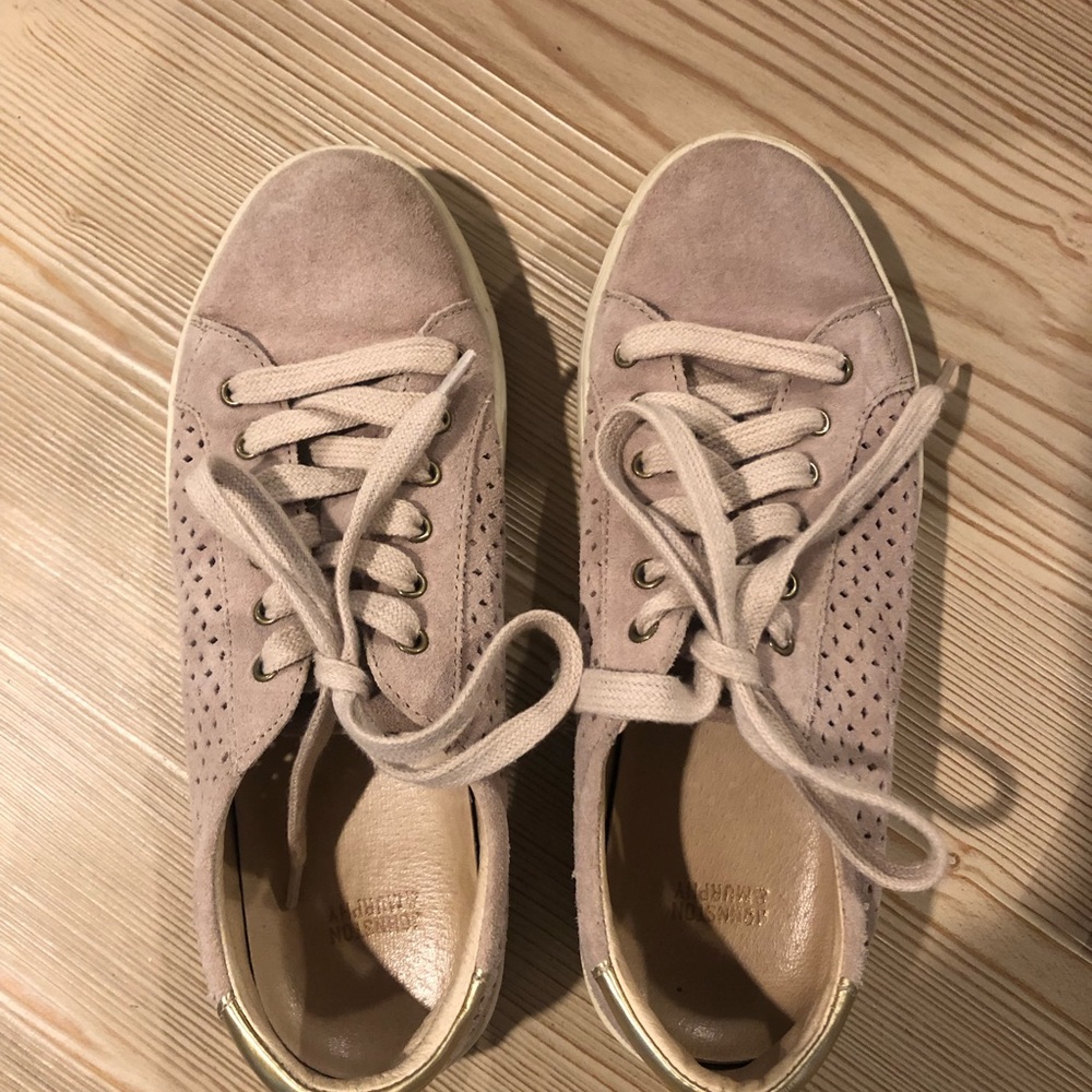 Rose suede sneakers size 7